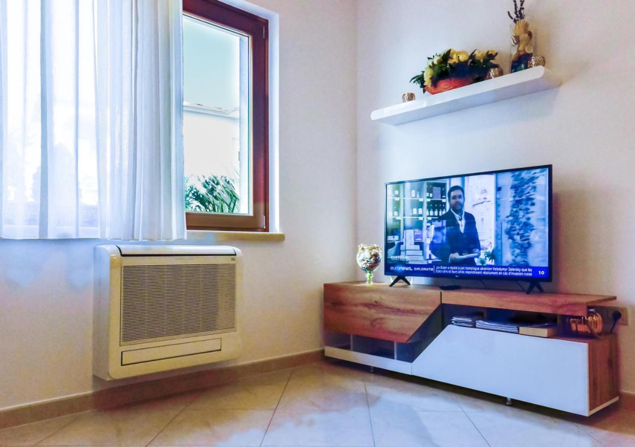 Apartments Leona Ουμάγκ Εξωτερικό φωτογραφία
