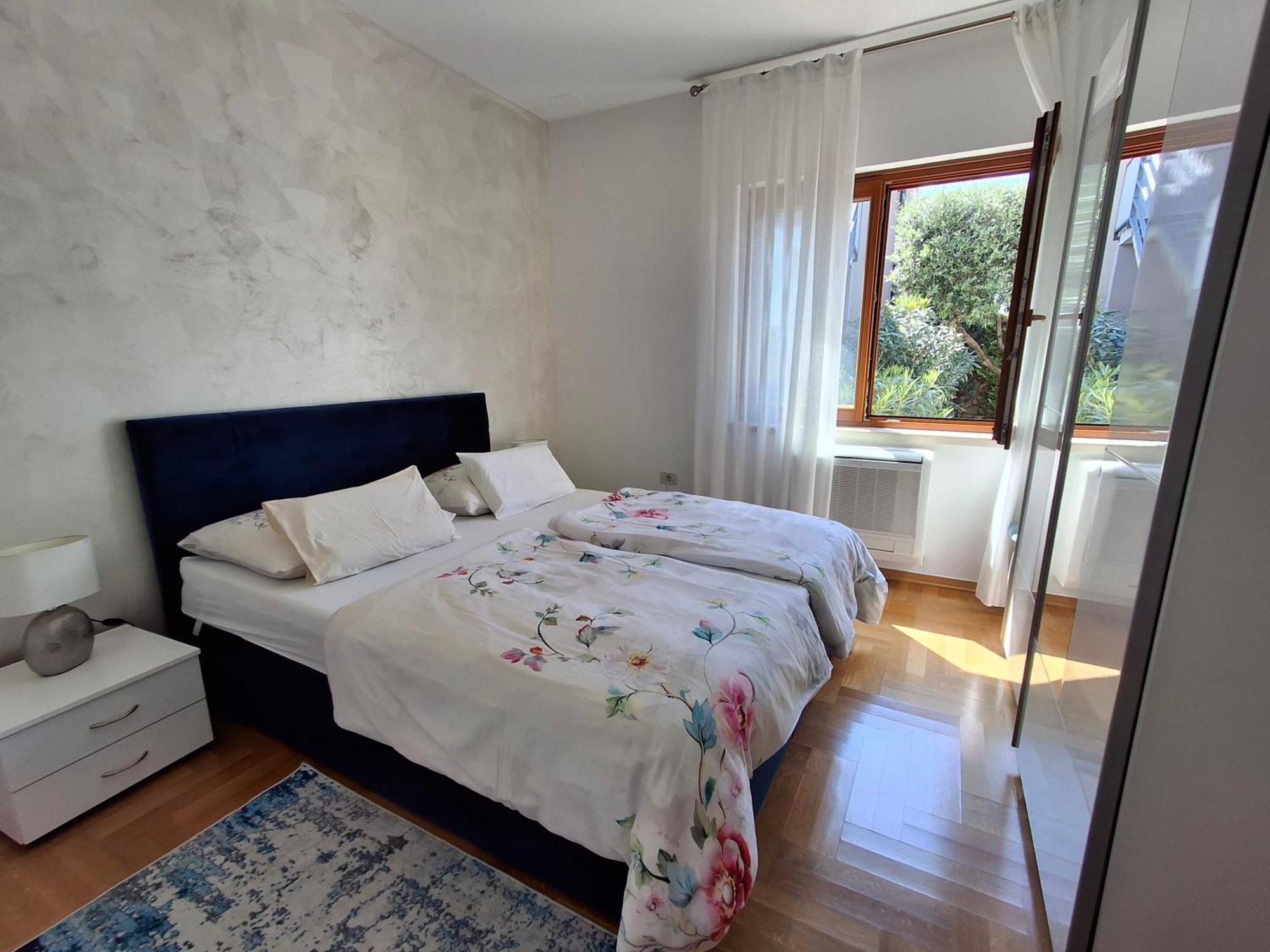 Apartments Leona Ουμάγκ Εξωτερικό φωτογραφία
